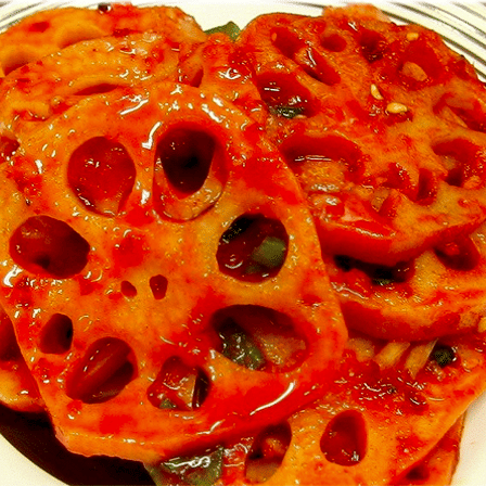 THIÊN HƯƠNG QUỐC SẮC